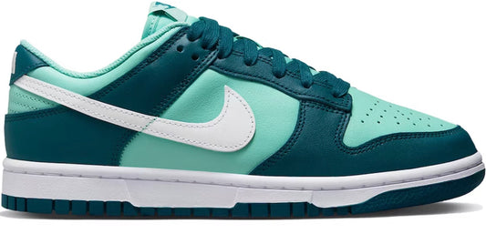Nike Dunk Low 'Geode Teal' (W)